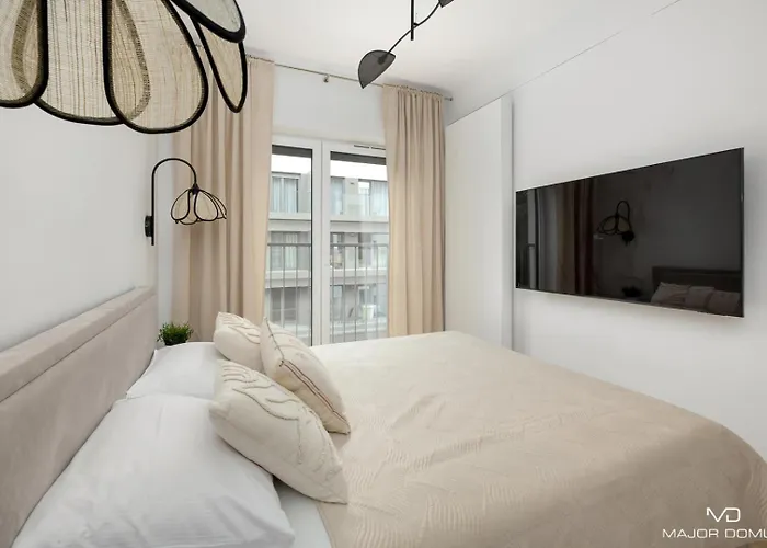 Dunes Blue Horizon I By Major Domus Club *