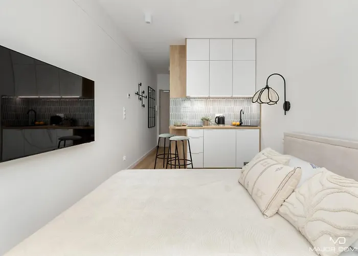 Dunes Blue Horizon I By Major Domus Club *